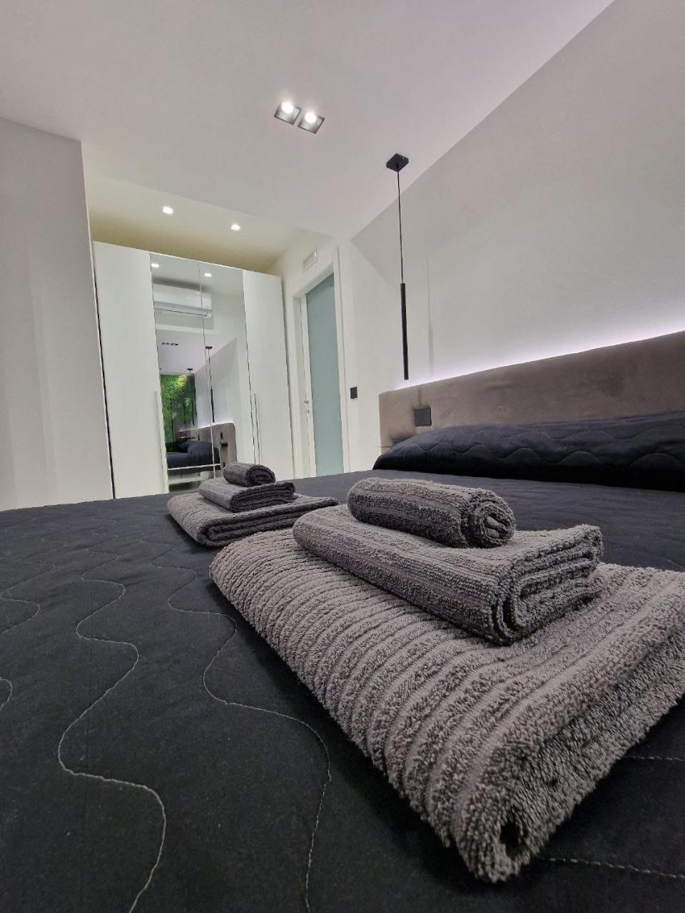 카타니아 Siculi Senses Loft 빌라 외부 사진
